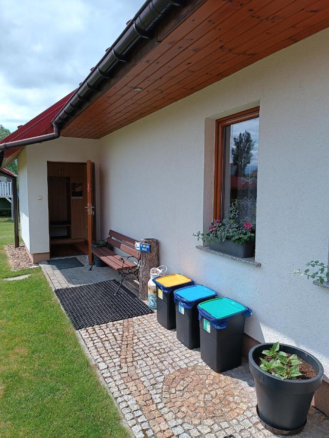 Mala Chatka Caloroczny Domek Krzeszow  Екстериор снимка